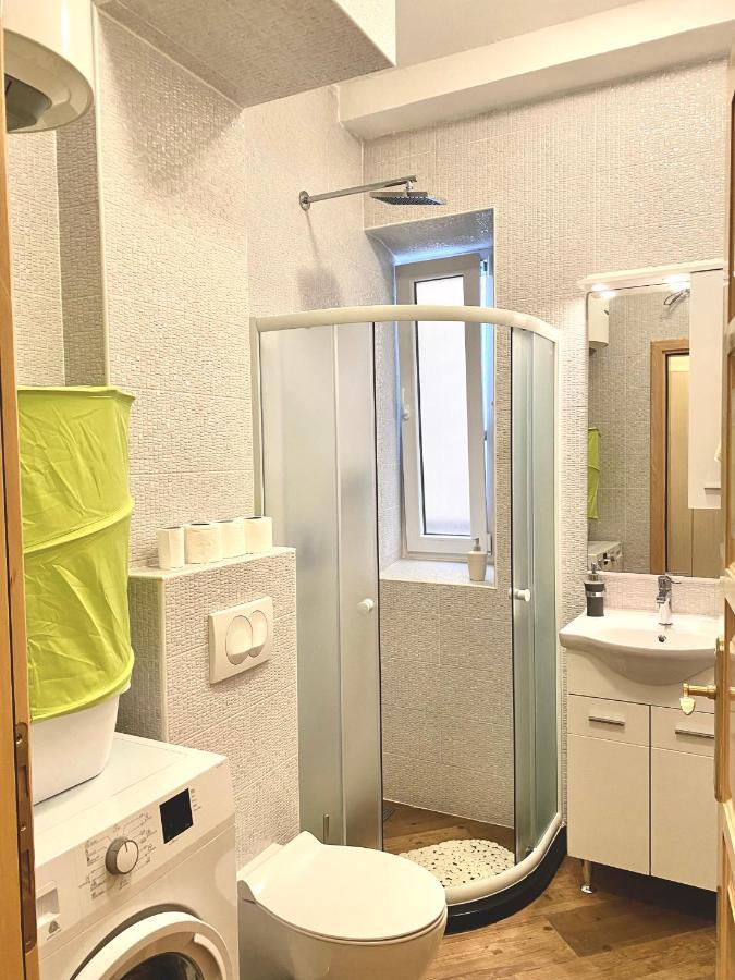 Apartment Njegos 帕里斯特 外观 照片