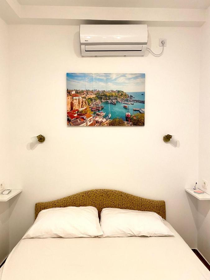 Apartment Njegos 帕里斯特 外观 照片