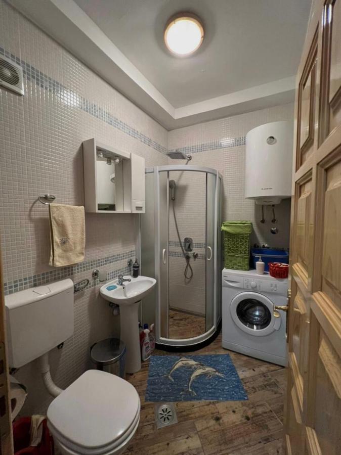 Apartment Njegos 帕里斯特 外观 照片